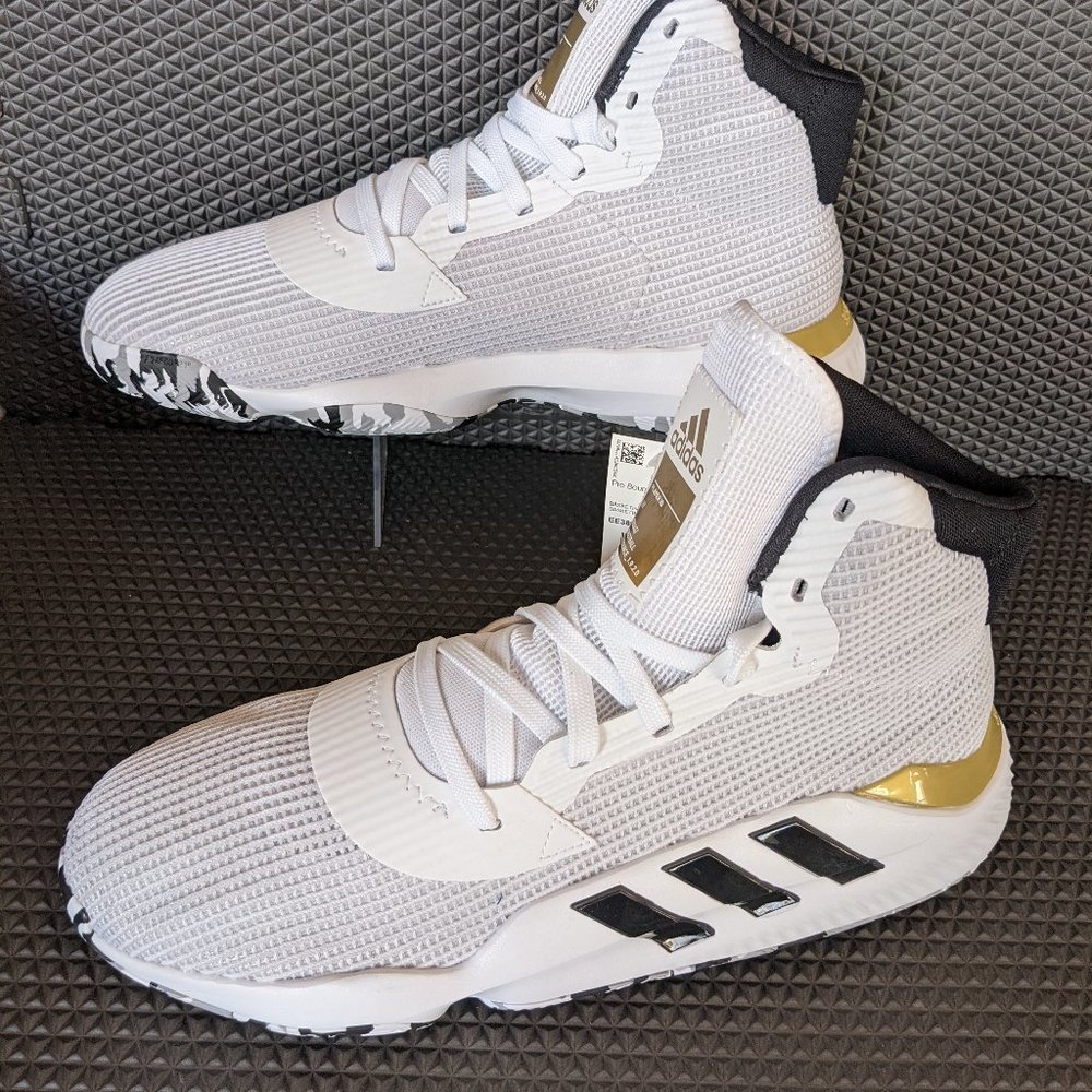 NEW Adidas Pro Bounce 2019 - Size 11.5